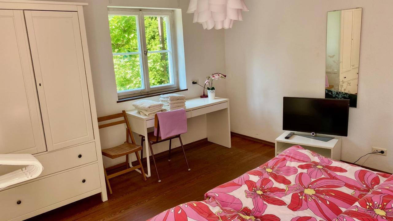 Sonnige 2-Zimmer Wohnung Mit Terrasse Und Garten 나골트 외부 사진